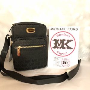 MICHAEL KORS FLIGHT/camera Bag NWT